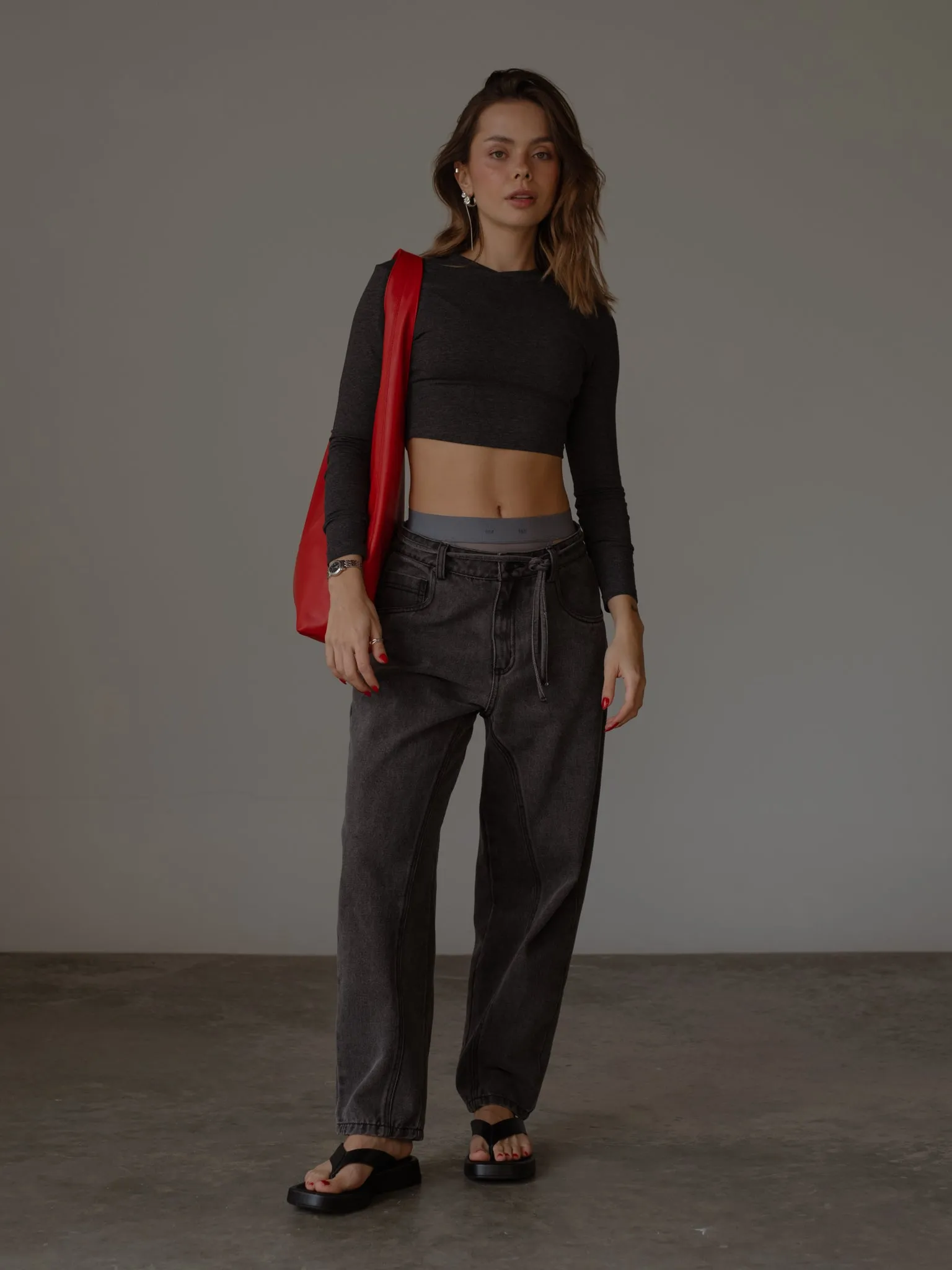 BARREL LEG JEAN - BLACK VINTAGE
