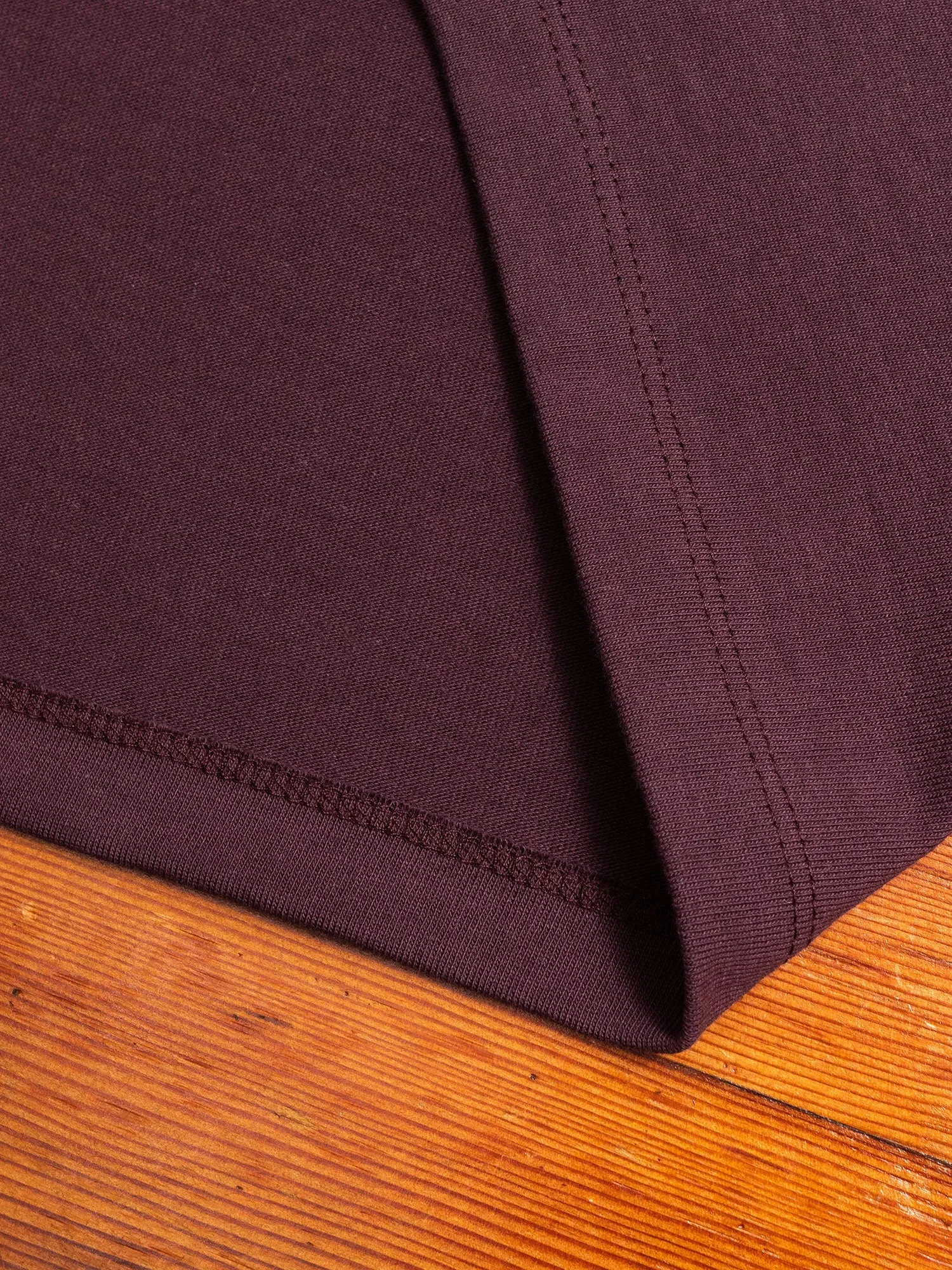 Basic T-Shirt in Dark Purple