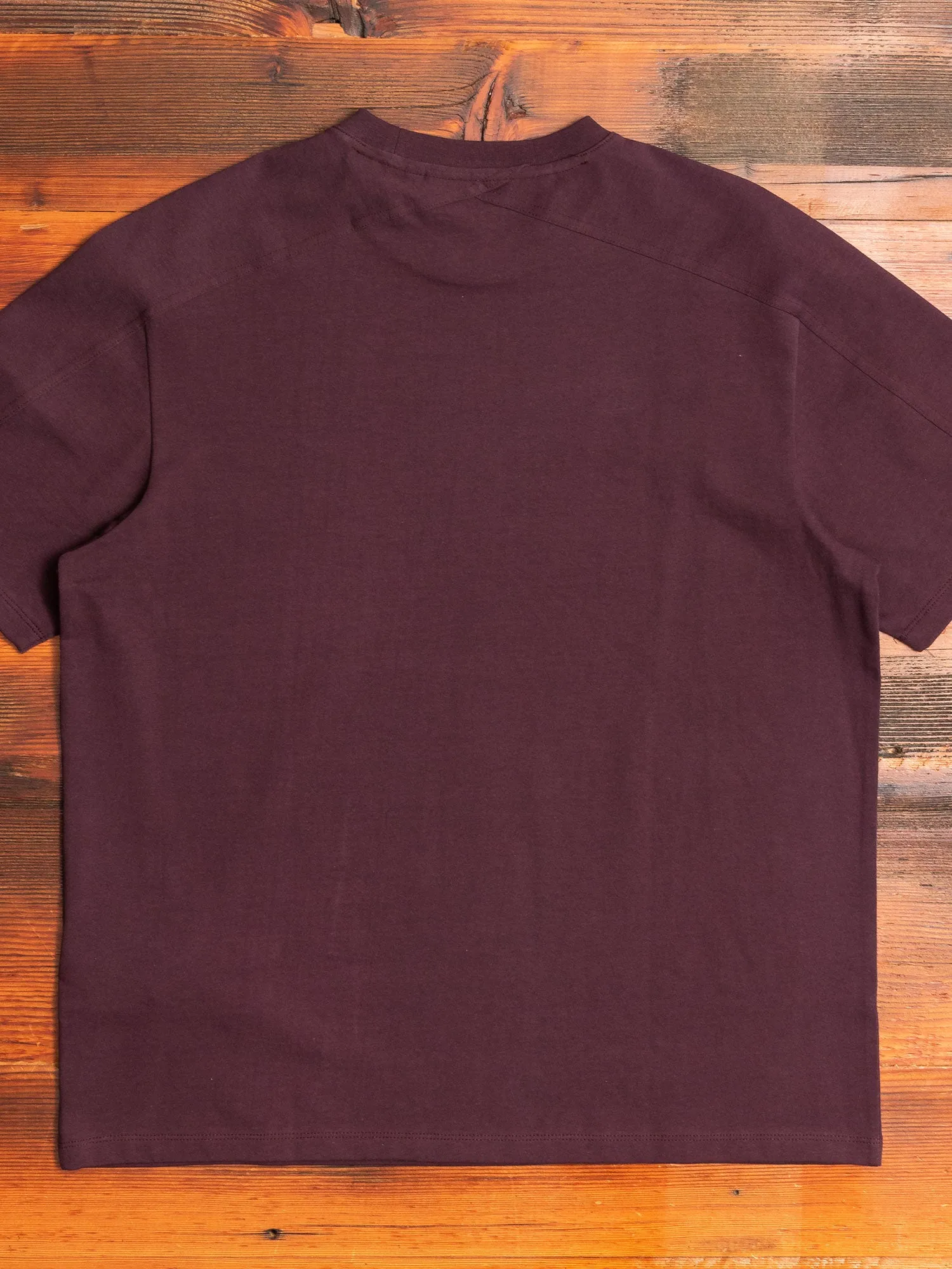 Basic T-Shirt in Dark Purple
