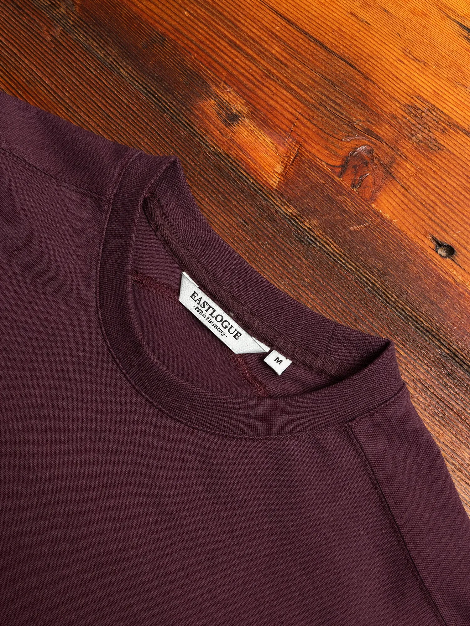 Basic T-Shirt in Dark Purple