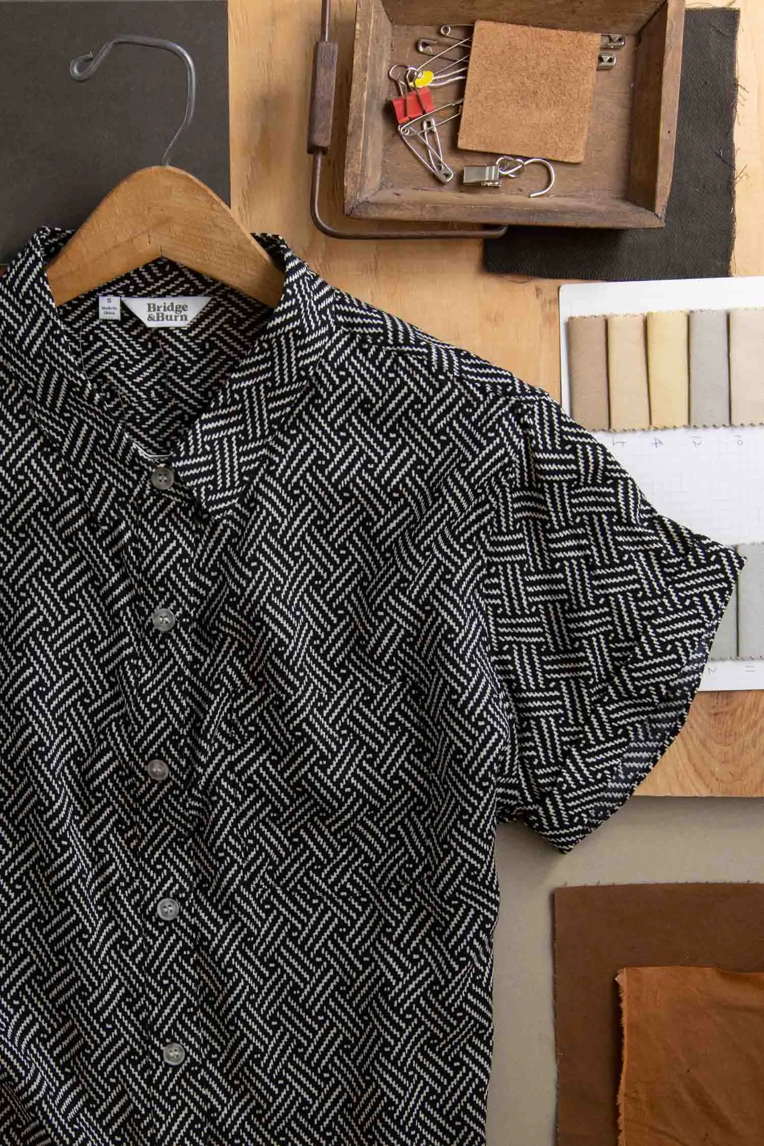 Bea Shirt / Black Geo