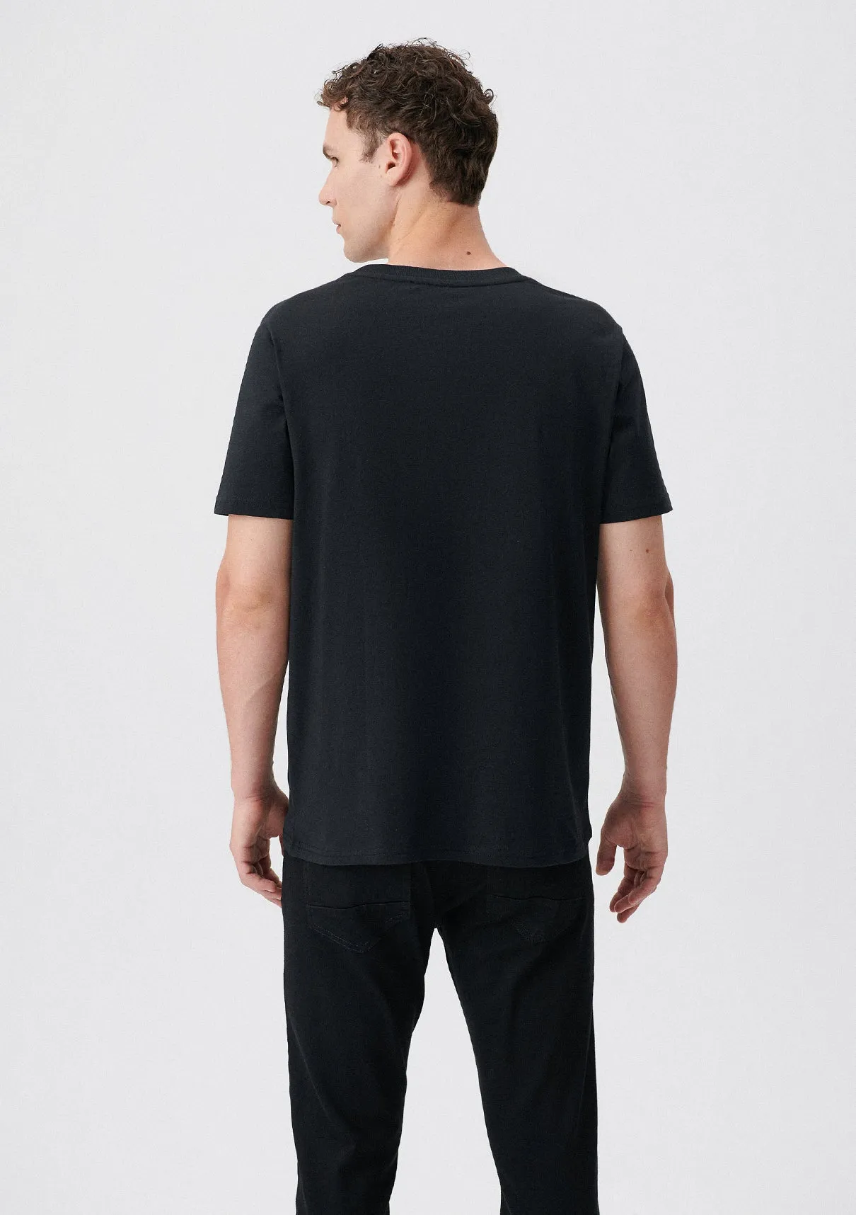 Black Basic T-Shirt