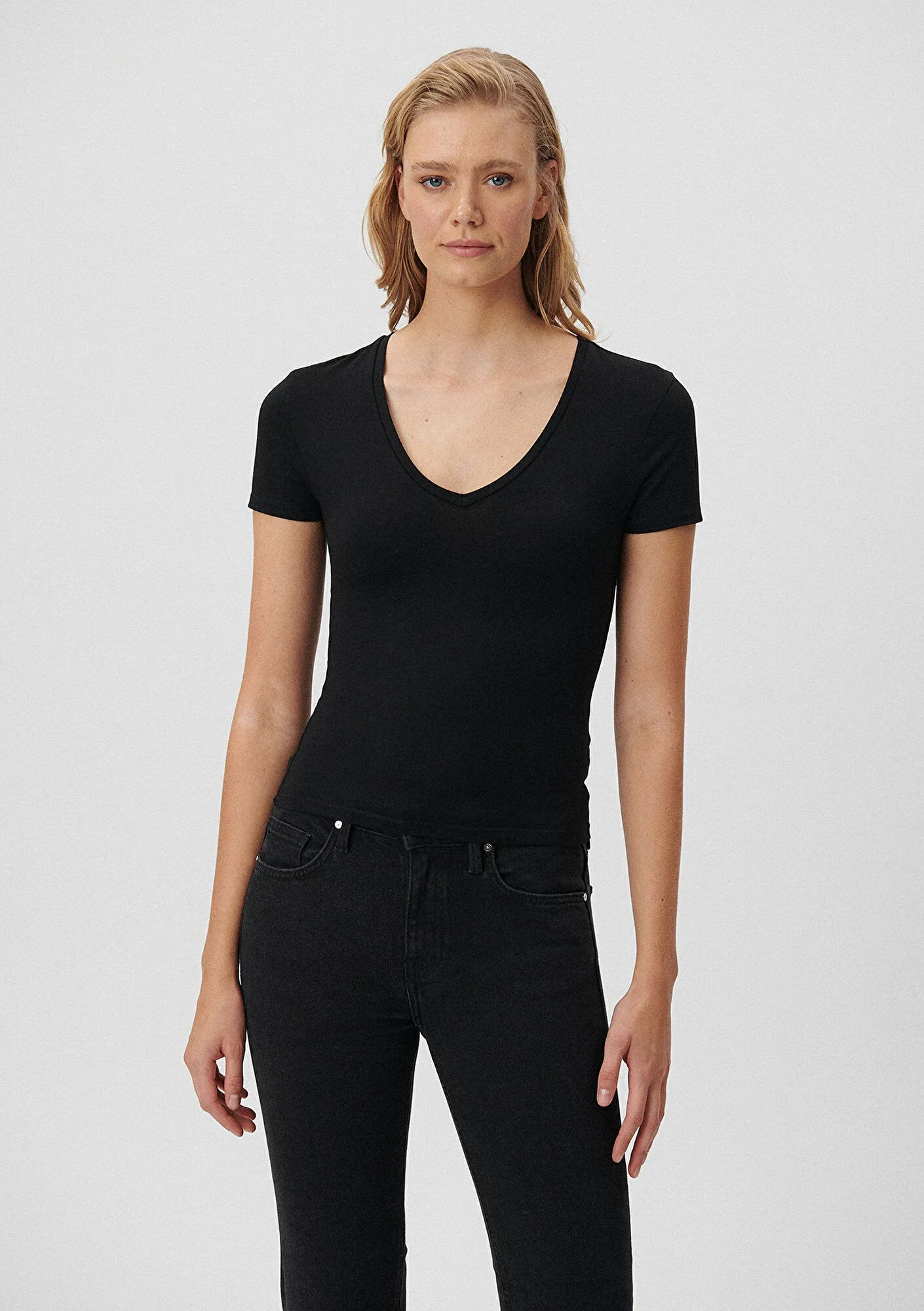 Black Basic Top