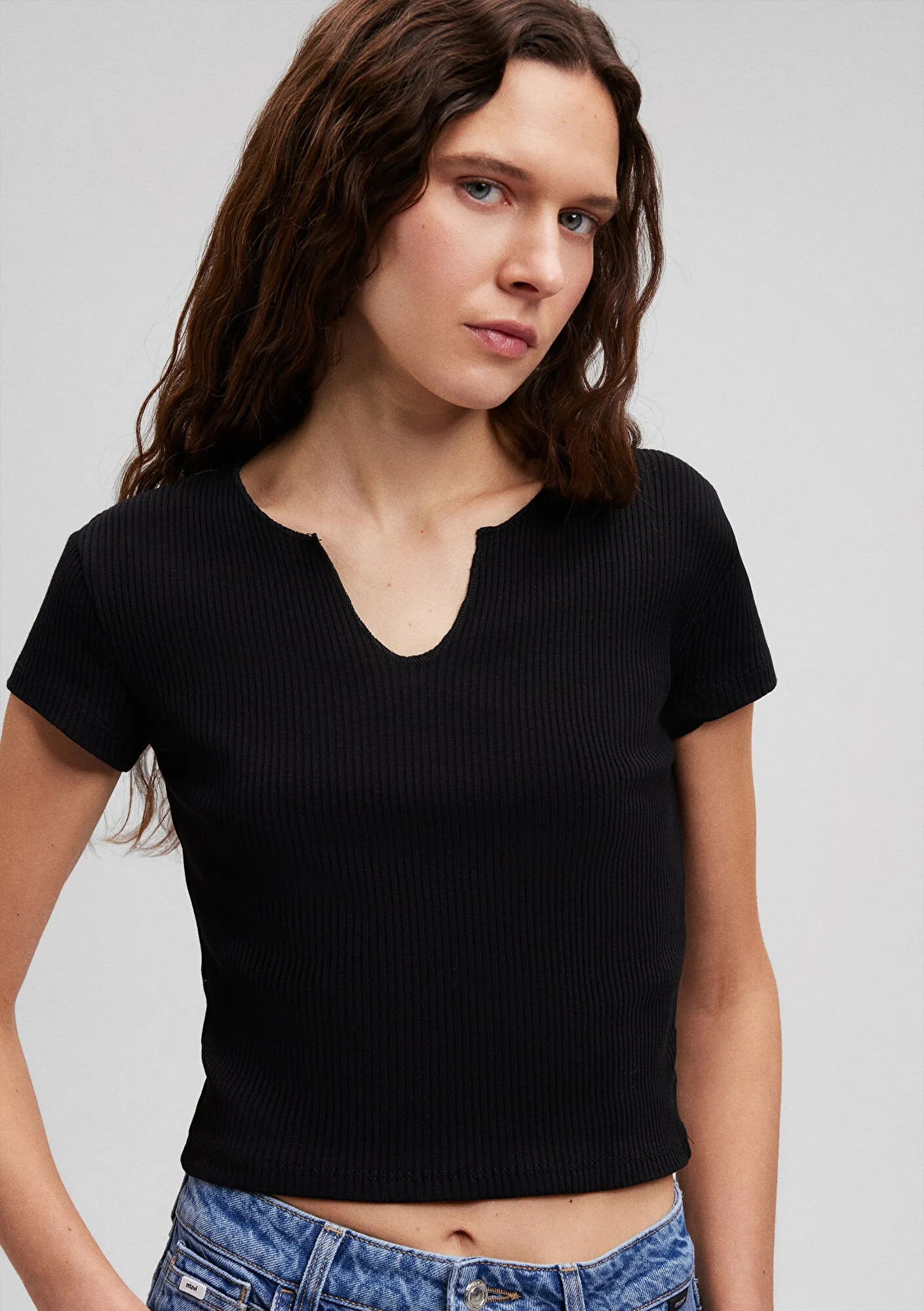 Black Crop Basic T-Shirt