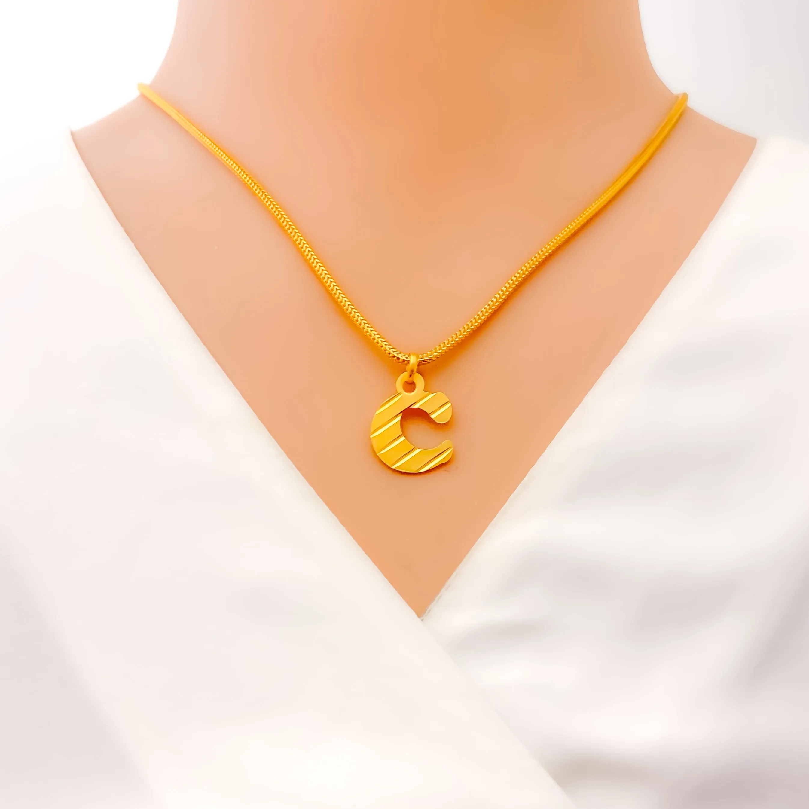 C 22k Gold Letter Pendant