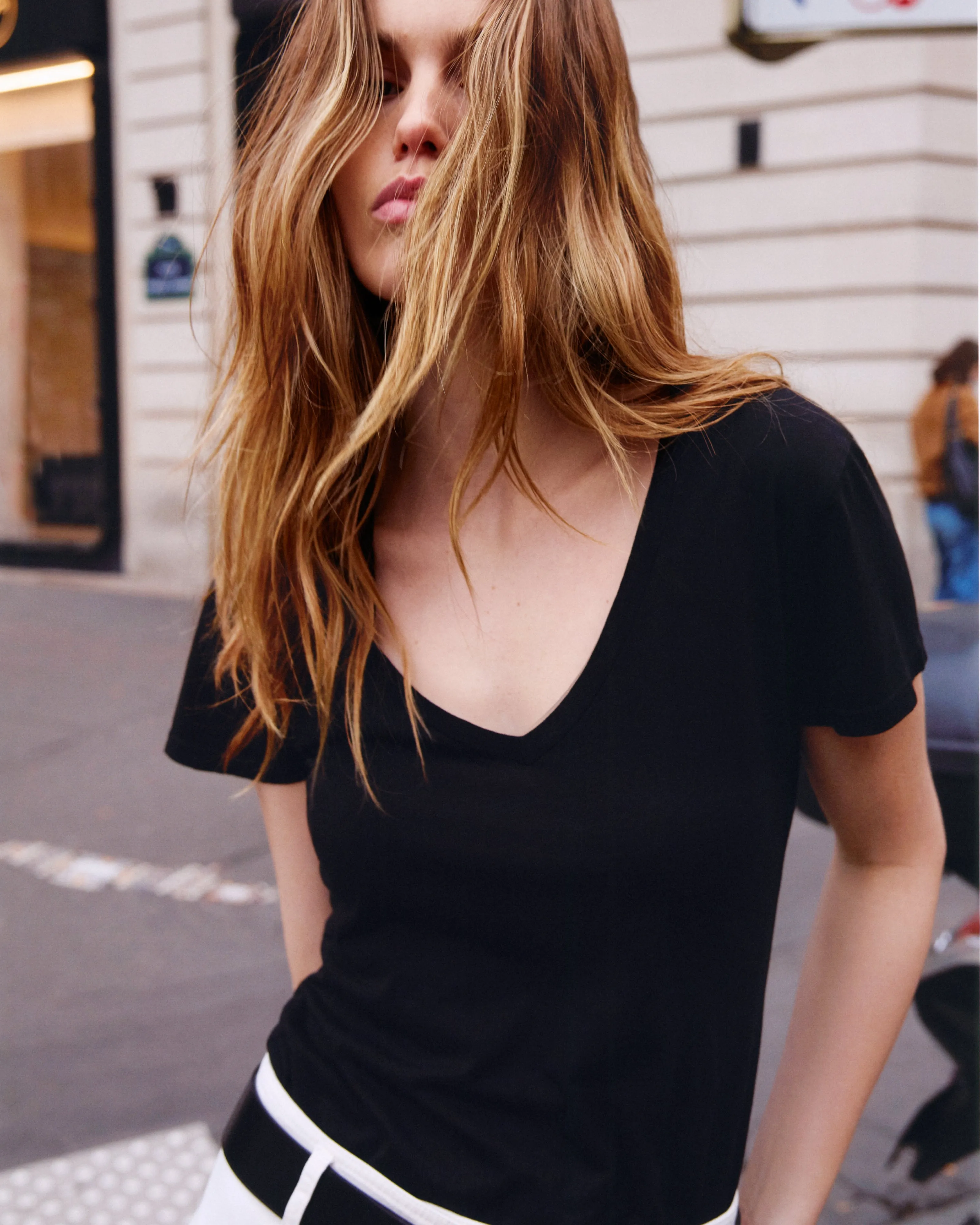 CAROL TEE