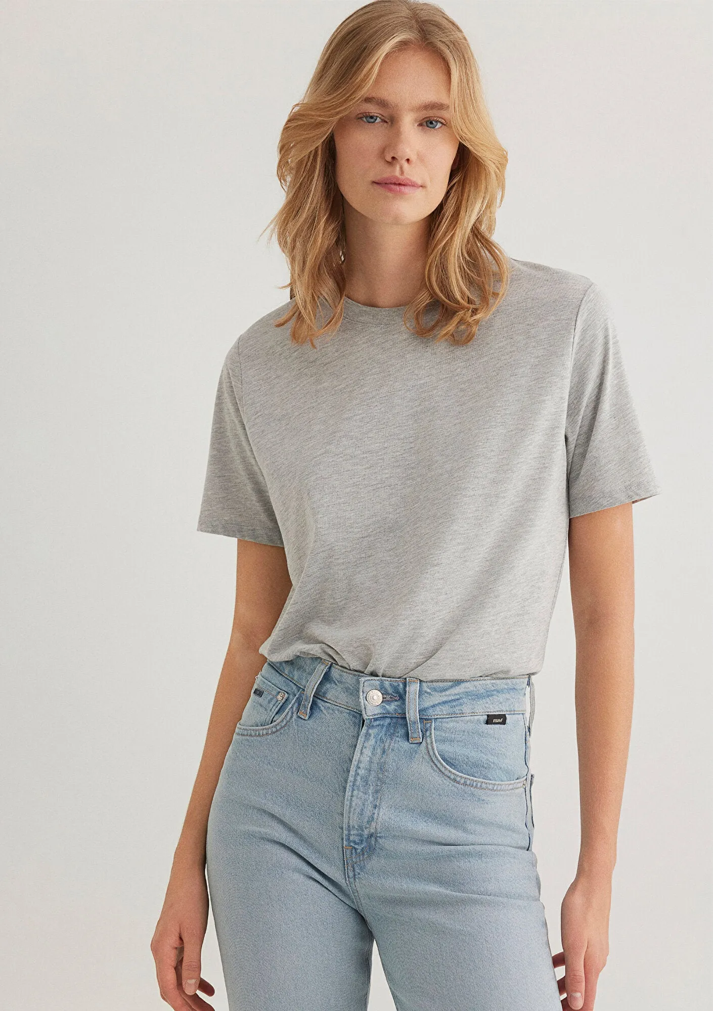 Crew Neck Grey Basic T-Shirt