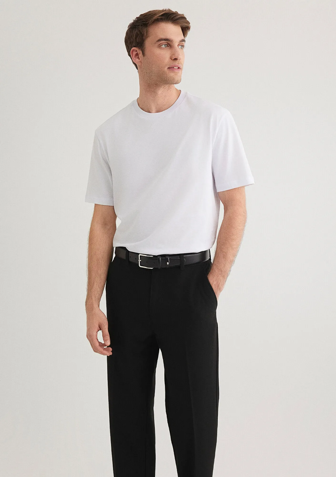 Crew Neck White Basic T-Shirt