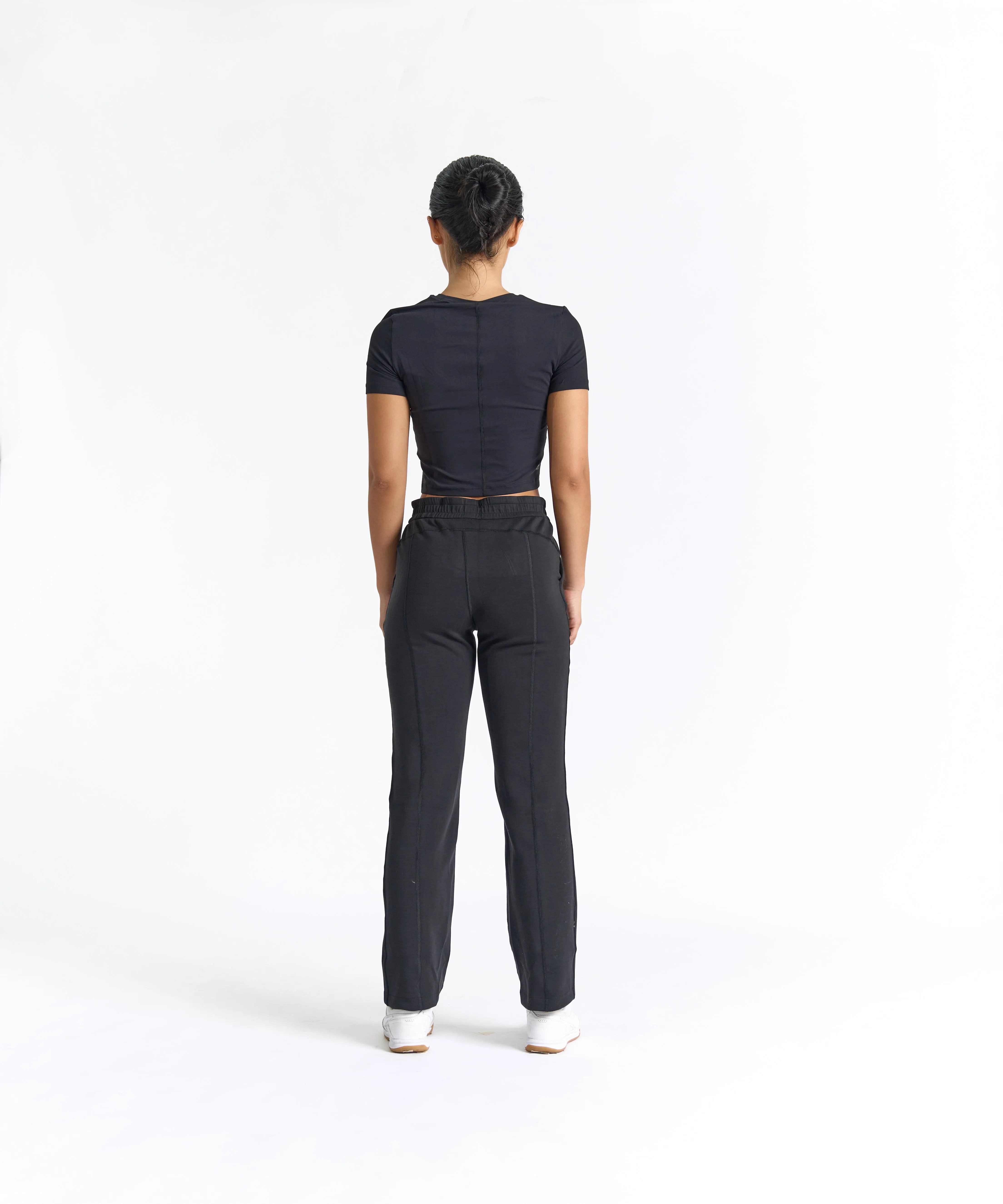 FlexEase Cropped Tee