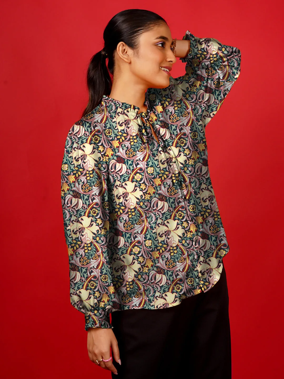 Floral Prints Tie-Up Neck  Top