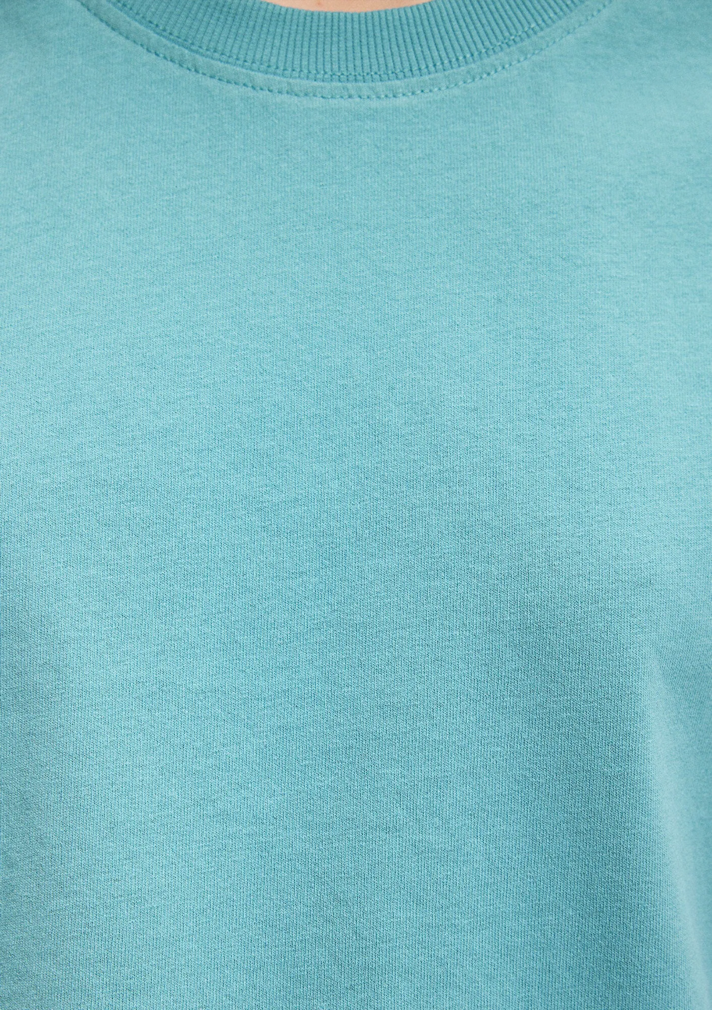 Green Crop Basic T-Shirt