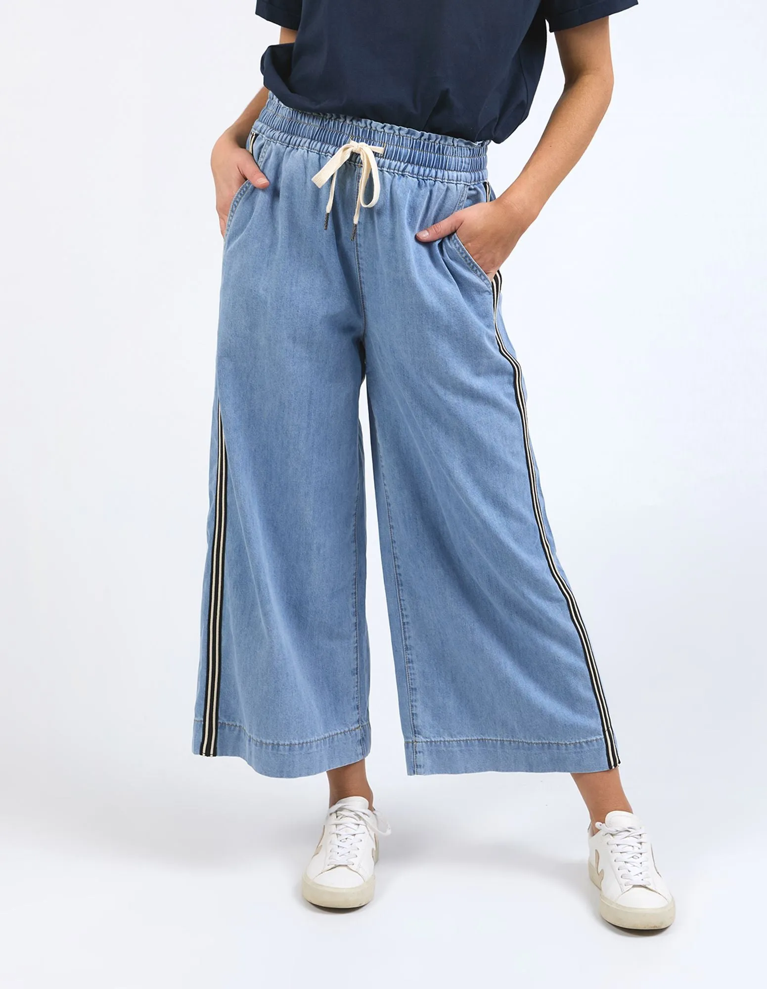 Greta Wide Leg Pant - Light Blue Wash