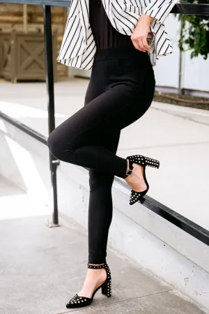 Hazel Blues® | She Can't Be Stopped Leggings