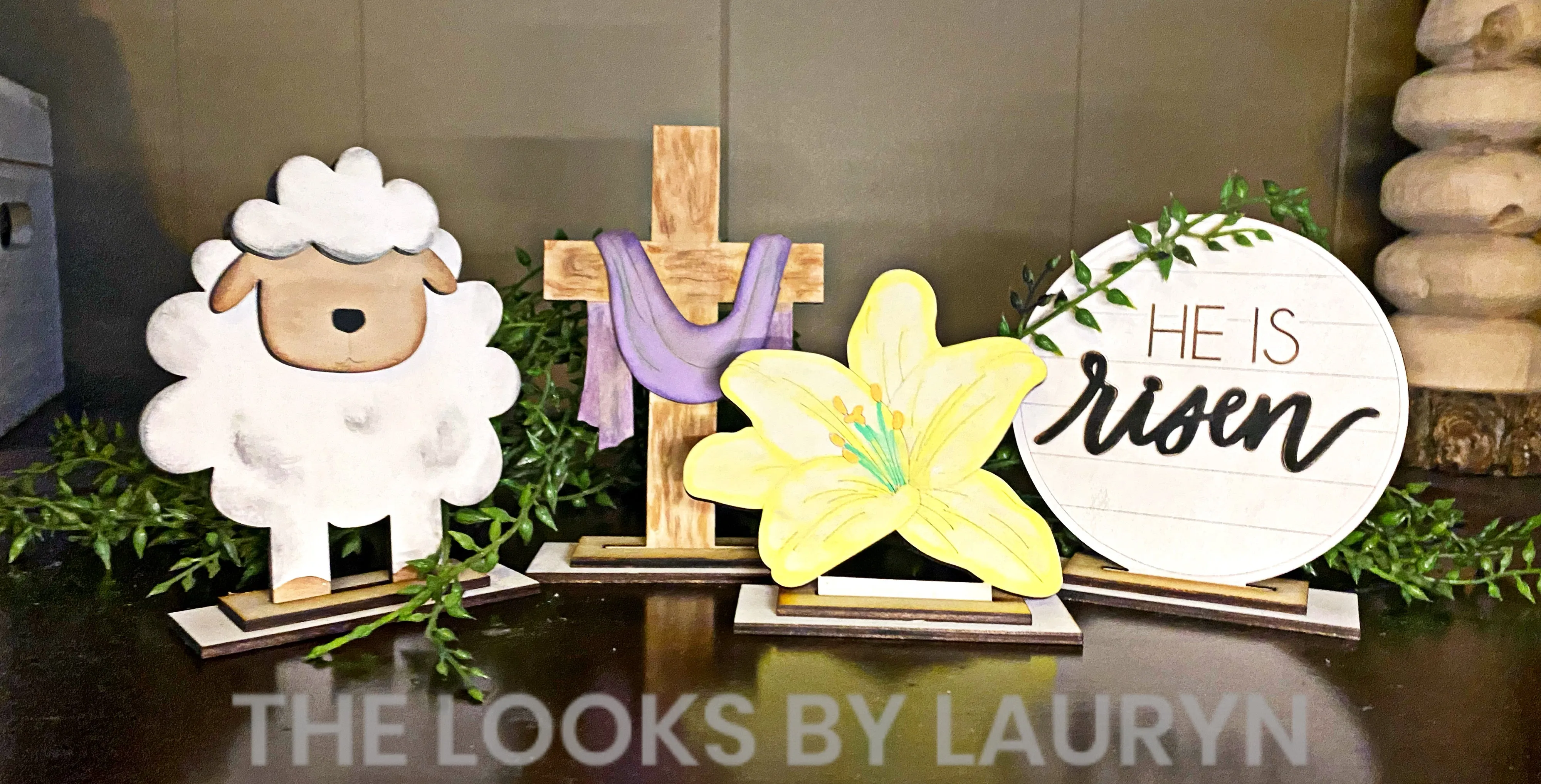 He is Risen Tier Tray Set