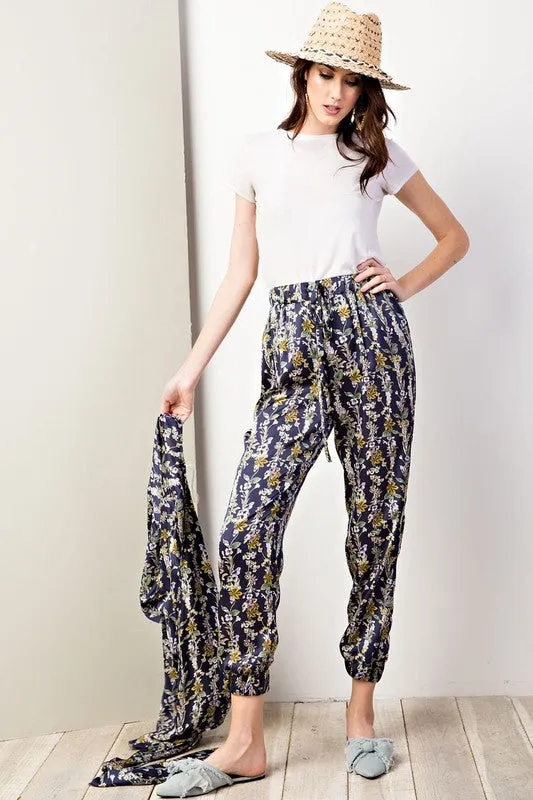 KAYLEE FLORAL PRINT PANT-