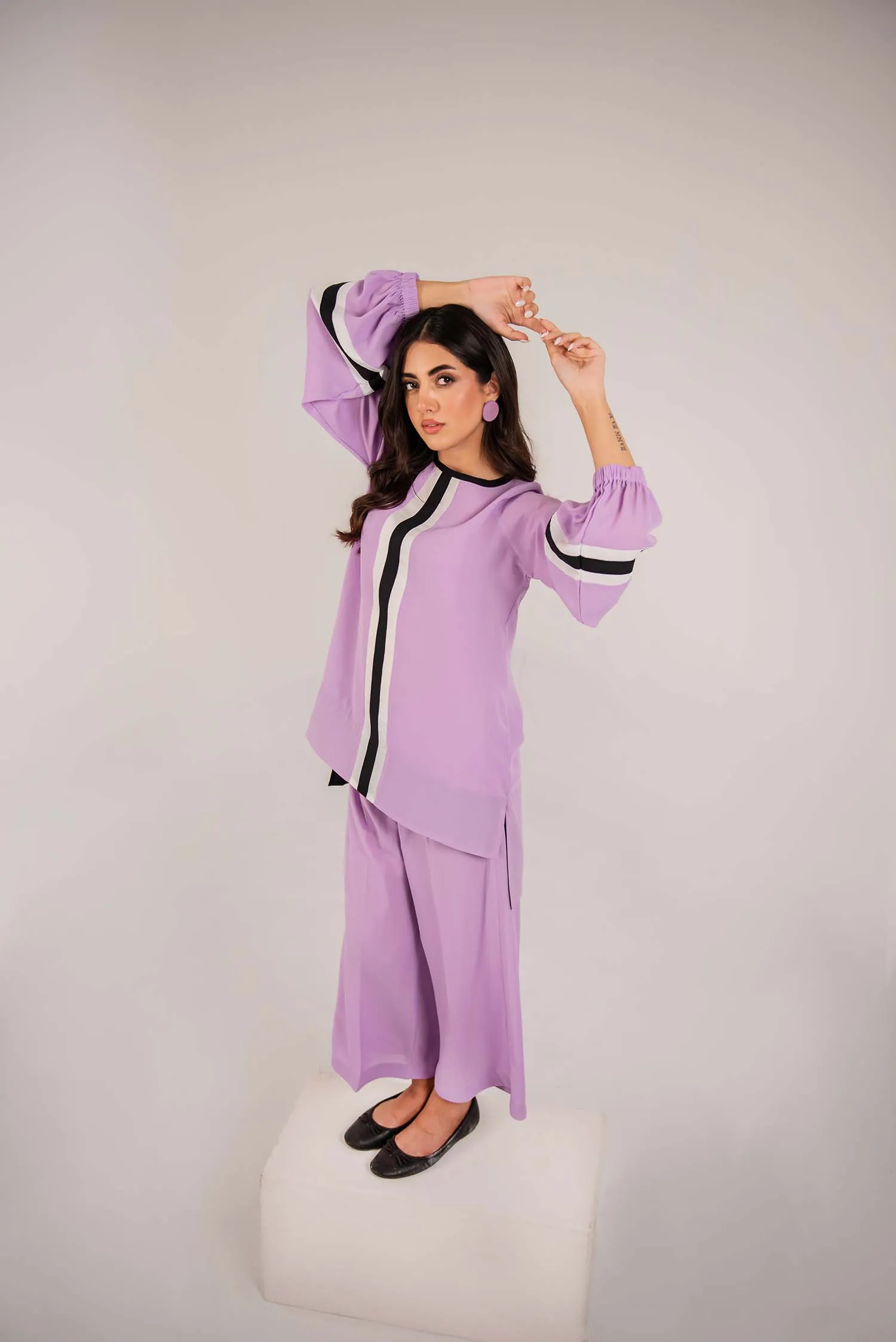 Lilac Mono