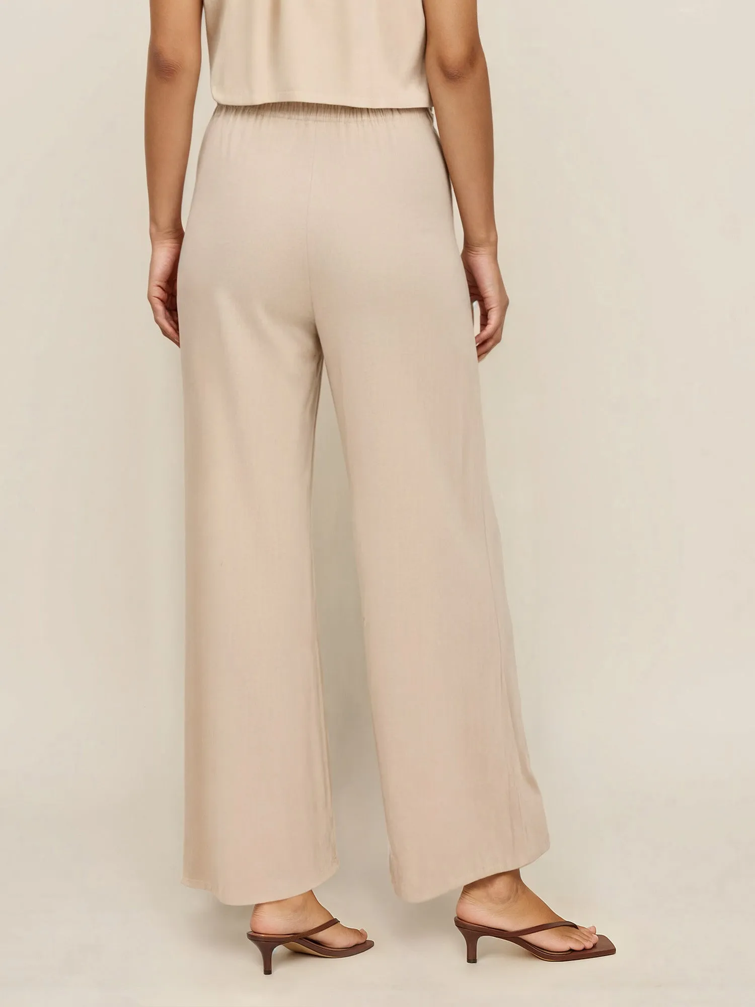 Mid Rise Pull On Two Pocket Pants