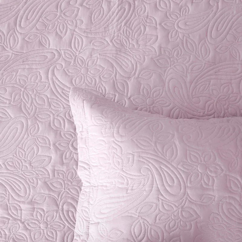 Paisley Coverlet Set