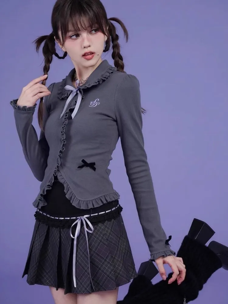 playful gray sweet and cool knitted cardigan