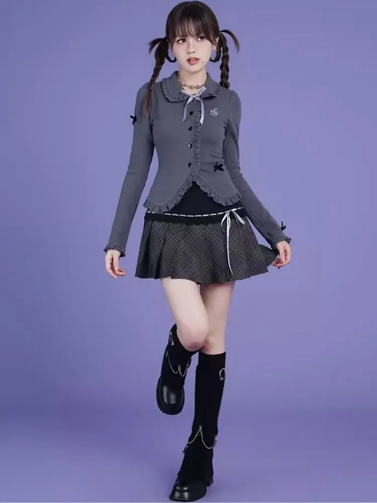 playful gray sweet and cool knitted cardigan