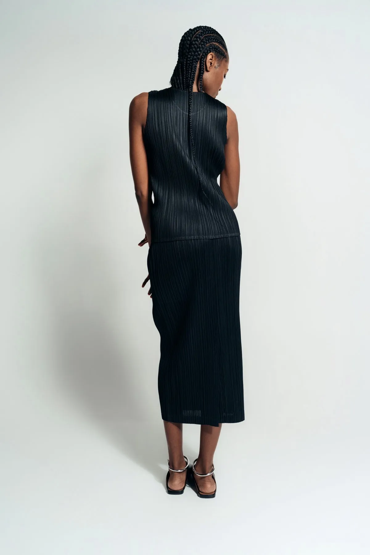 PLEATS PLEASE ISSEY MIYAKE | BASIC TANK