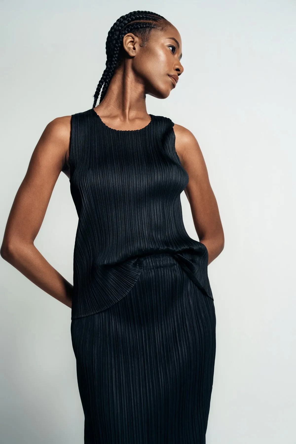 PLEATS PLEASE ISSEY MIYAKE | BASIC TANK
