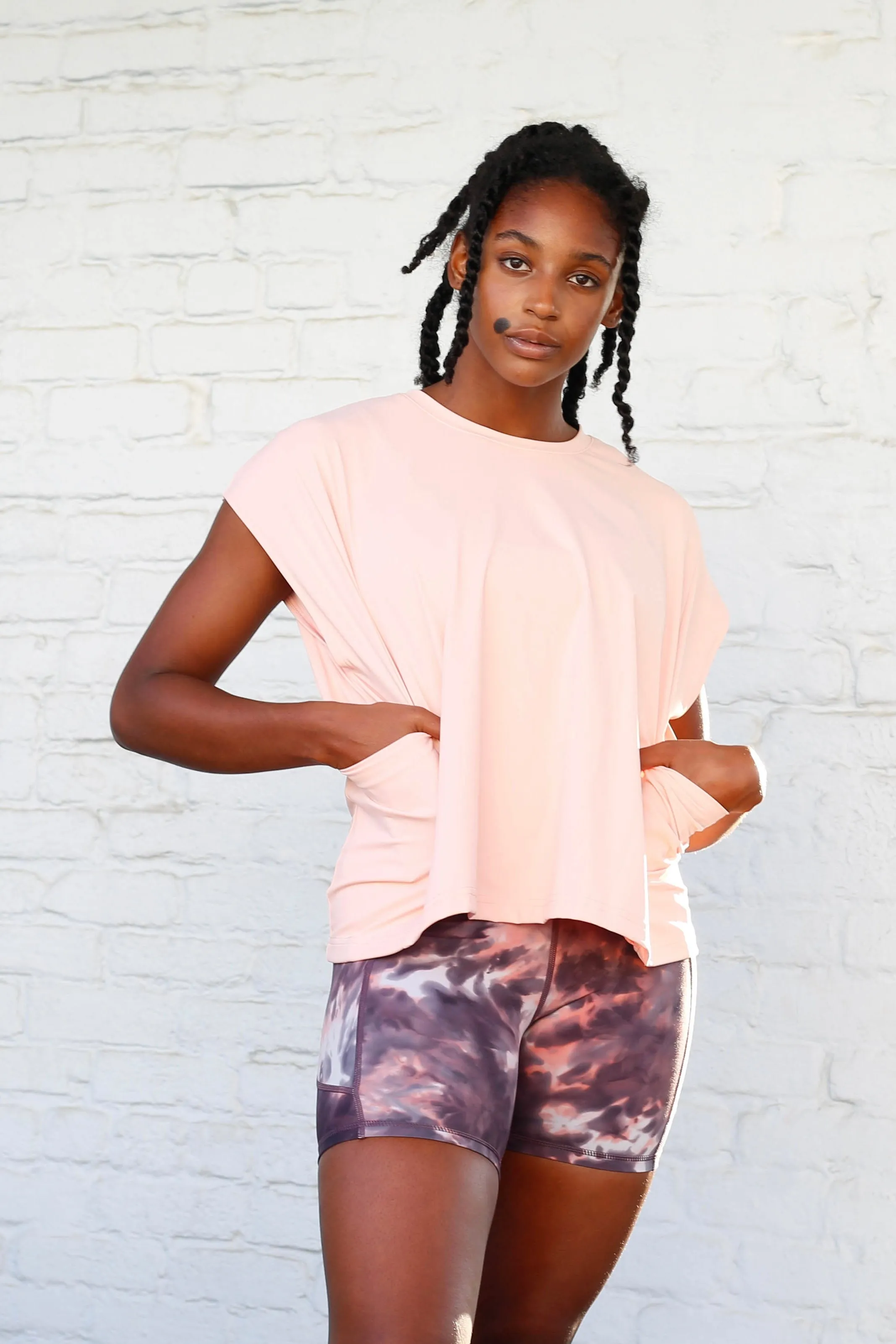 Resort Tee (pink lemonade)