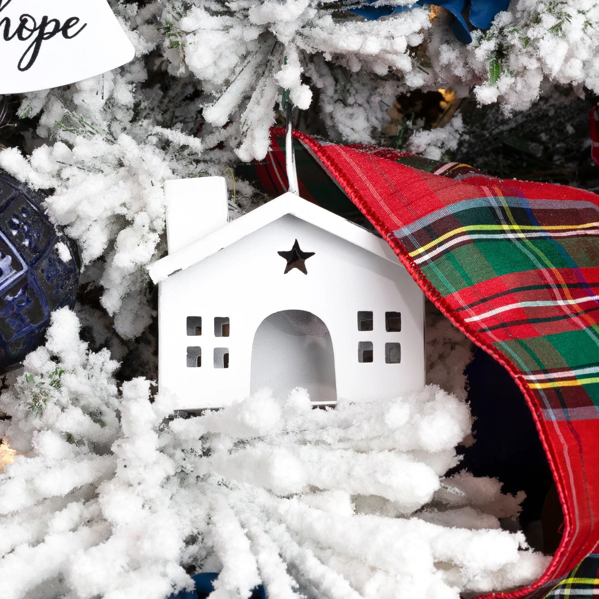 Rustic White Tin Ornaments (Set of 4 Houses, White)