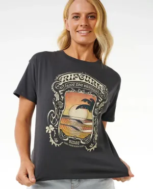Sea Shells Relaxed Tee- Washed Black