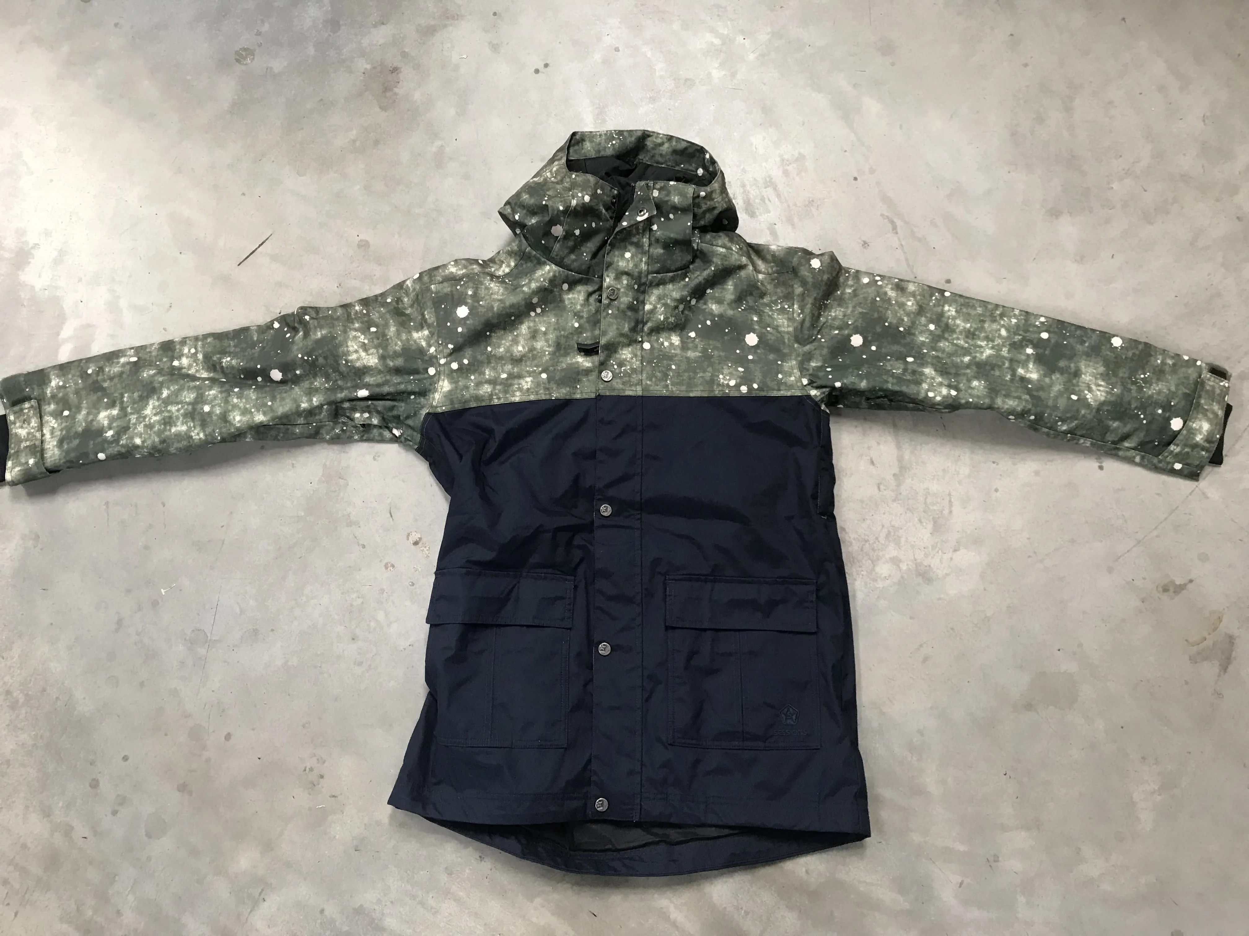 Sessions Mens Ski / Snowboard Jacket *Excellent Condition*