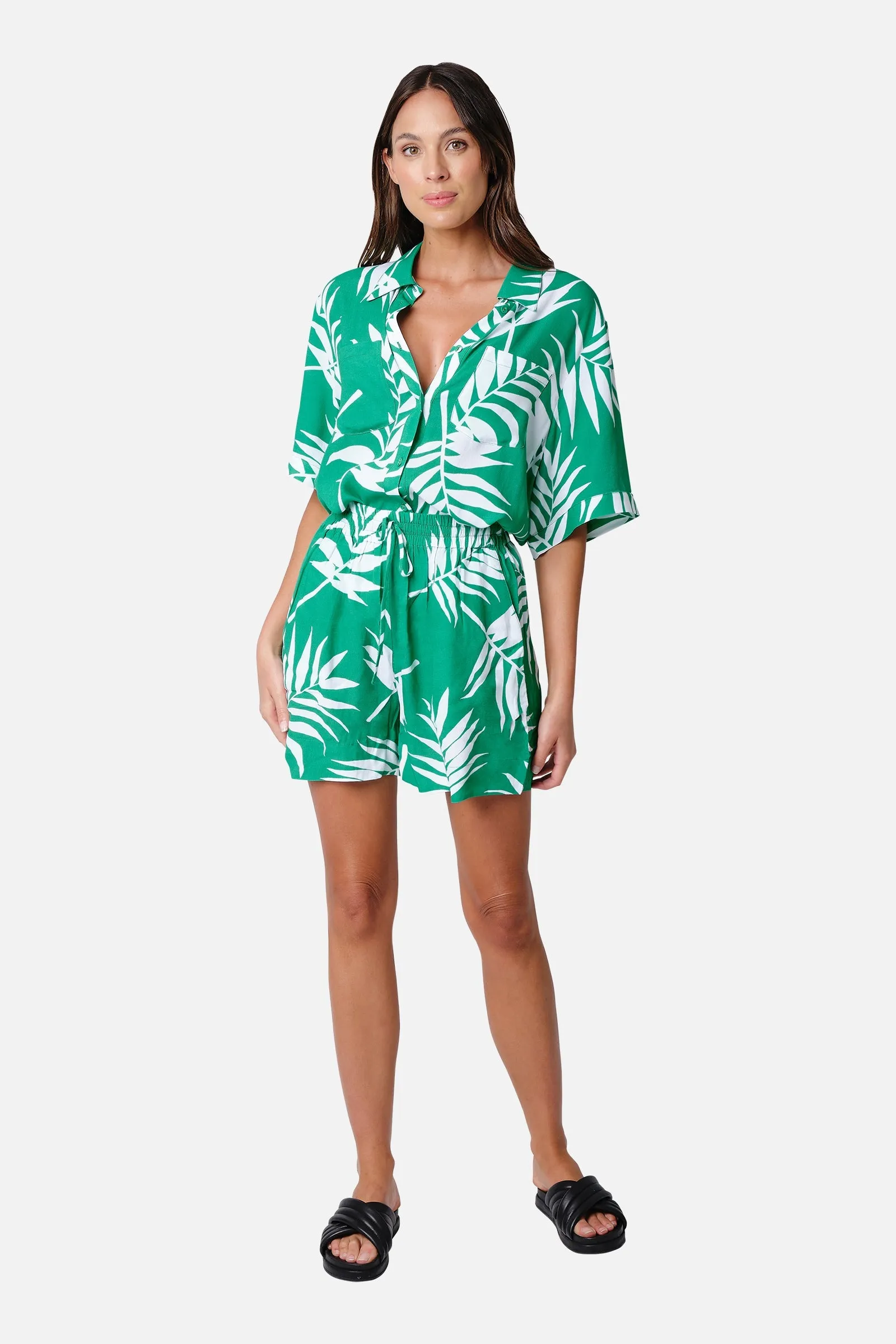 Short Sleeve Button-Up Shirt PALM SILHOUETTE GREEN