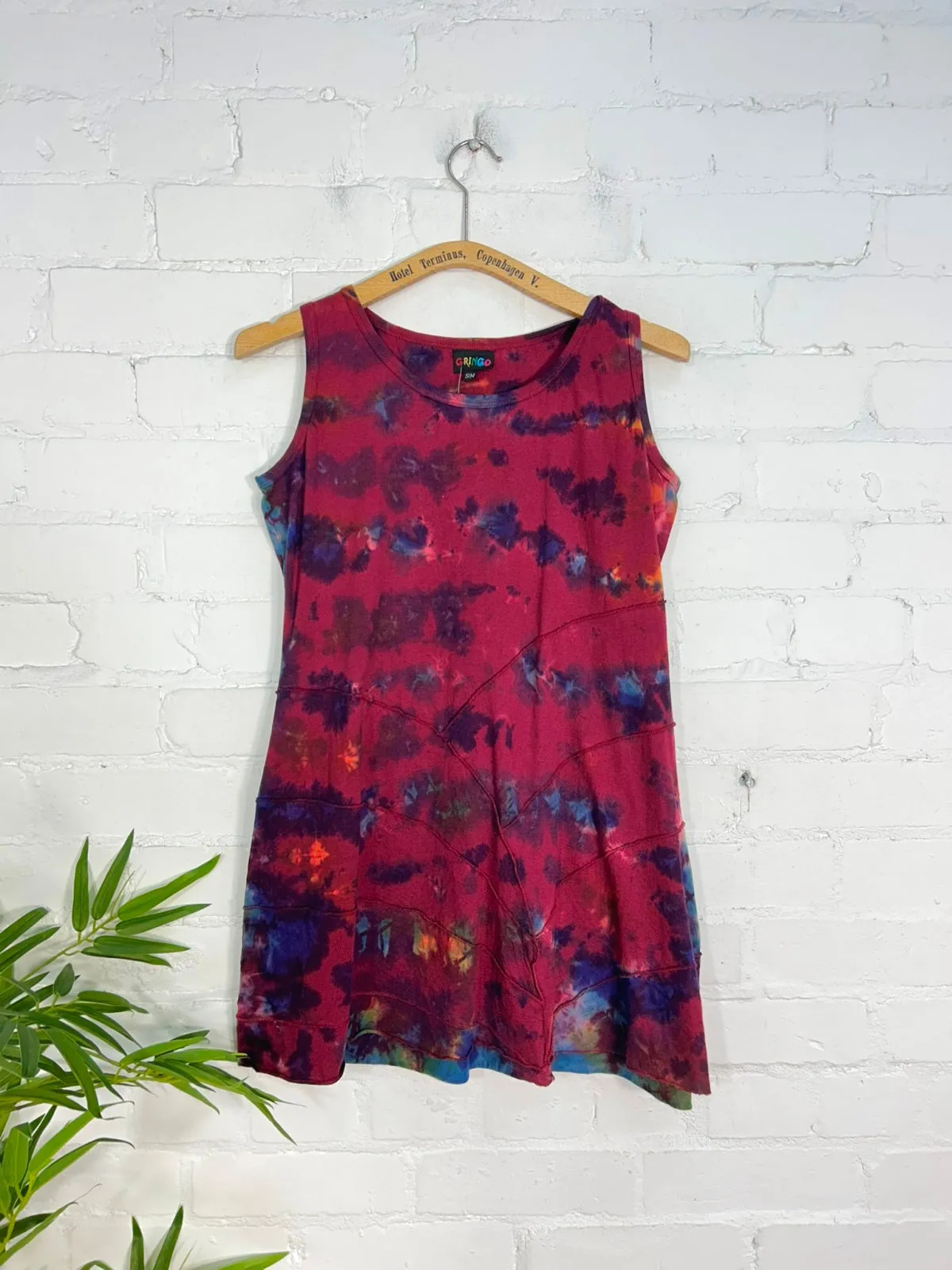 Sleeveless Long Top
