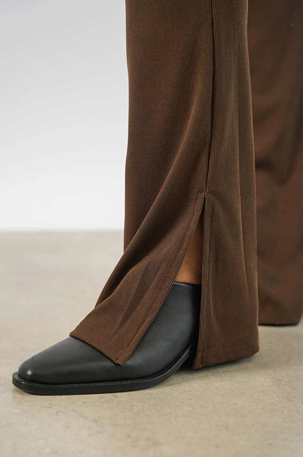 SLINKY EVENING SLACKS