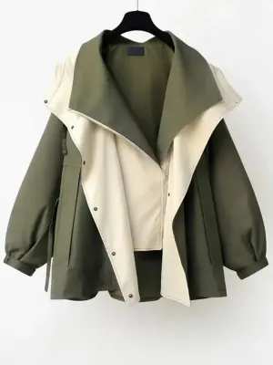 Stylish, water-repellent Lilian Trench Coat