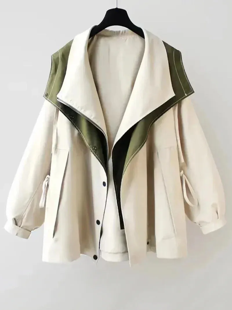 Stylish, water-repellent Lilian Trench Coat