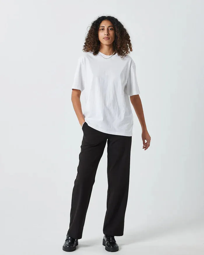 The Arkita Short Sleeved T-Shirt by Minimum - White