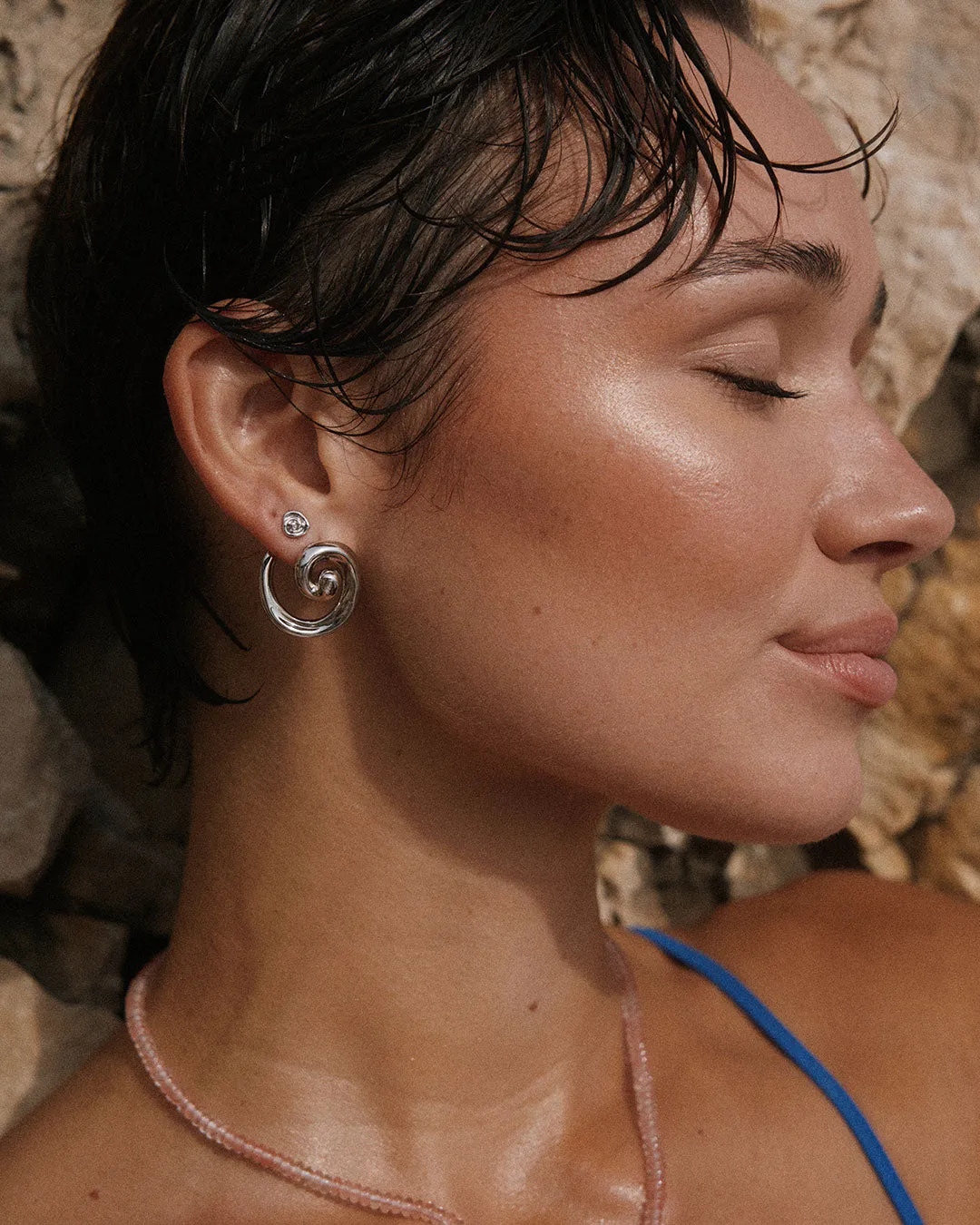 The Coquille Studs Set