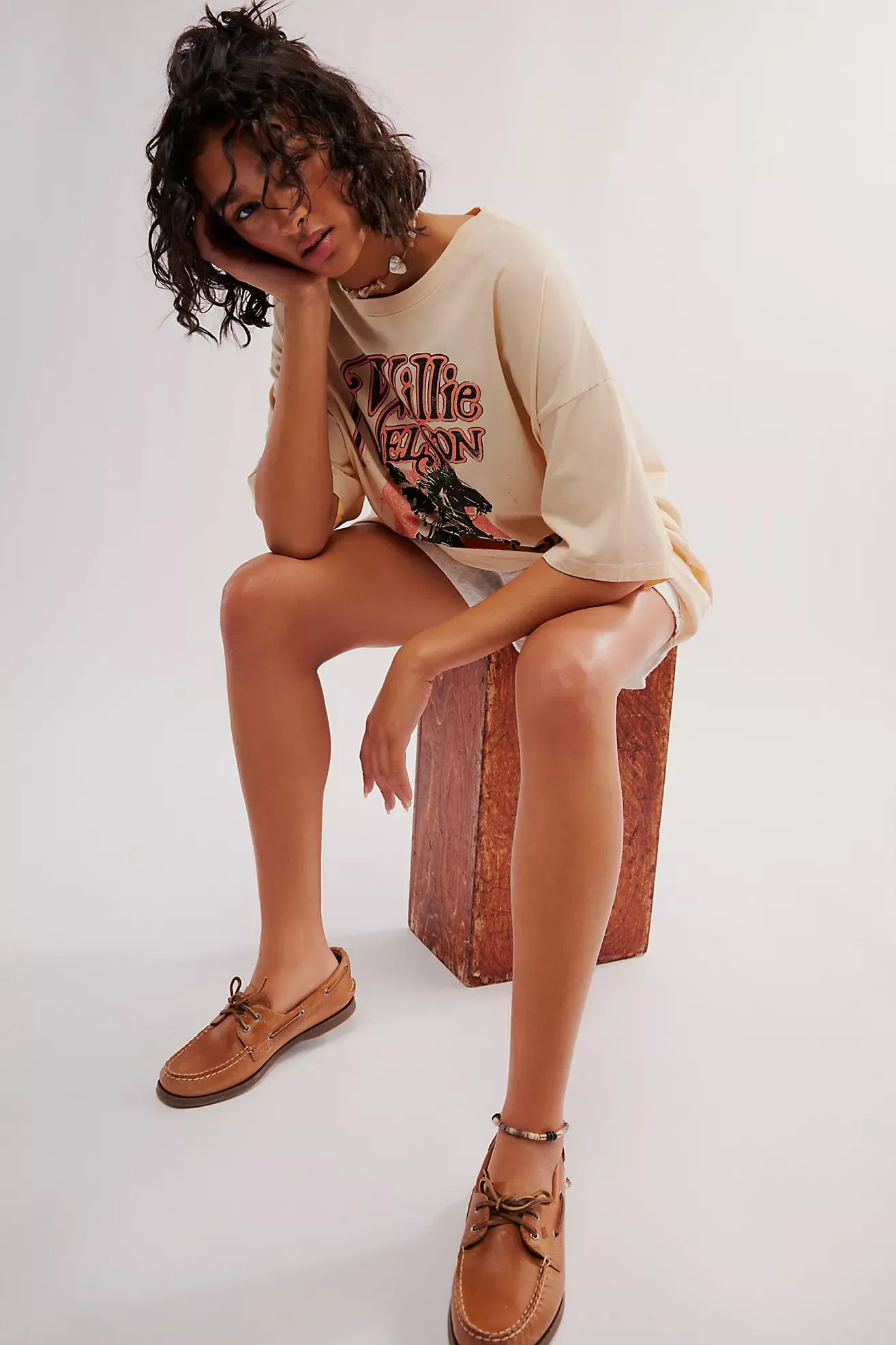 The Willie Nelson Route 66 Weekend Tee by Daydreamer - Sand