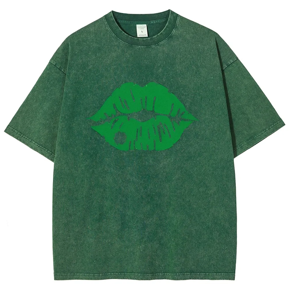 Unisex Vintage Green Lip For St. Patrick's Day Graphic Washed Tee