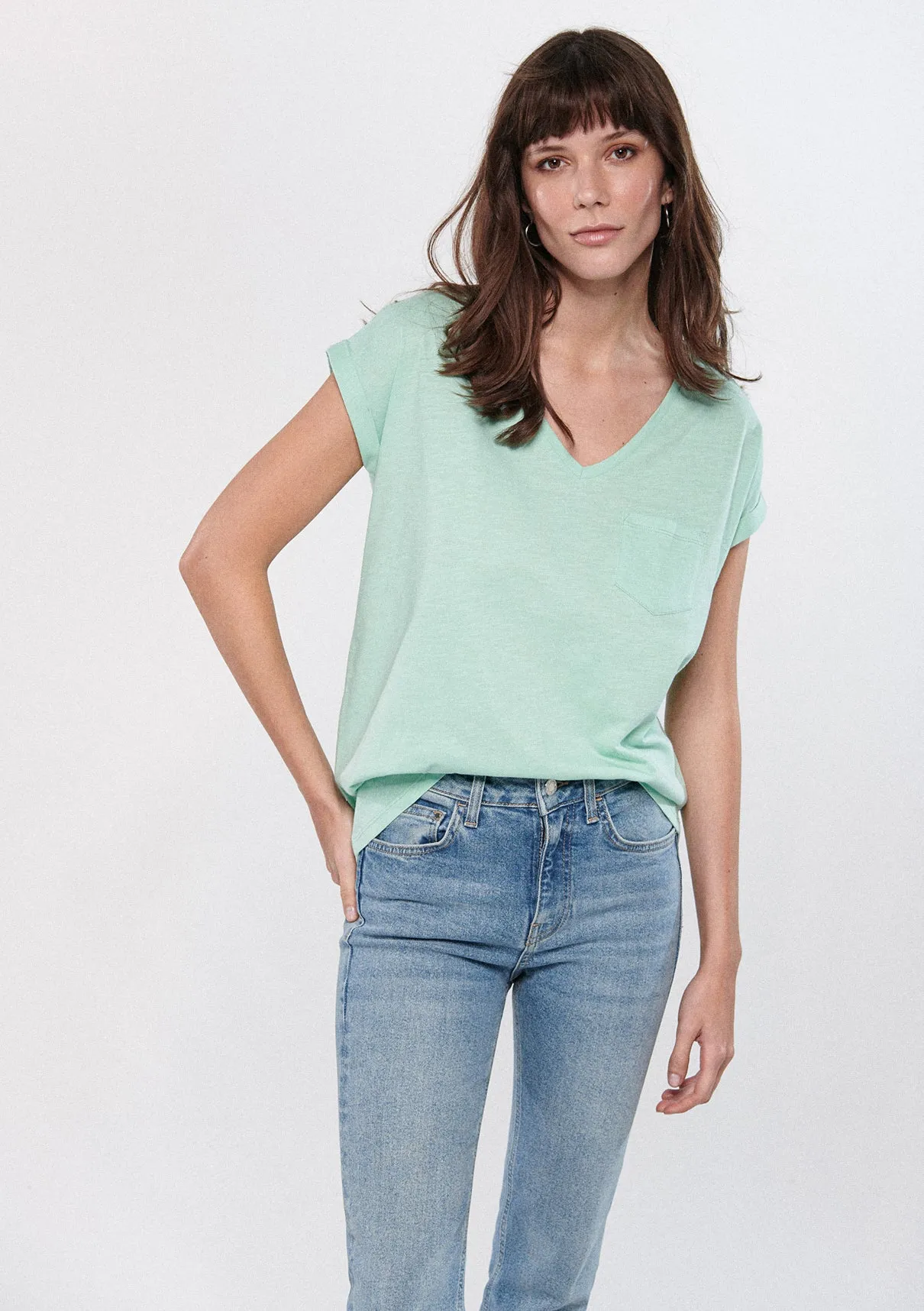 V Neck Green Basic T-Shirt