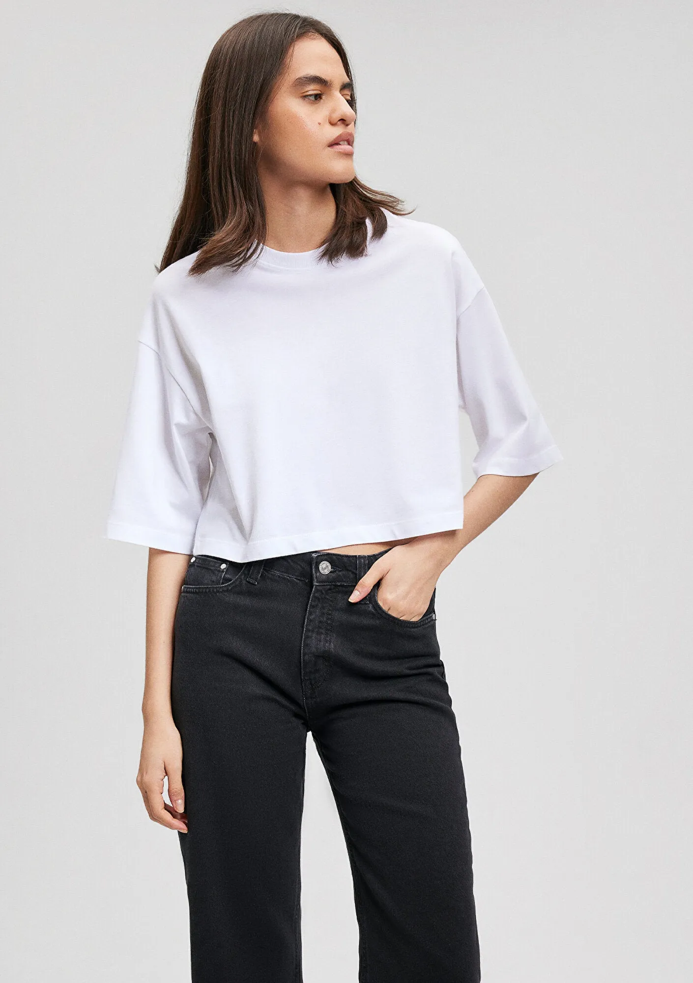 White Basic Crop T-Shirt