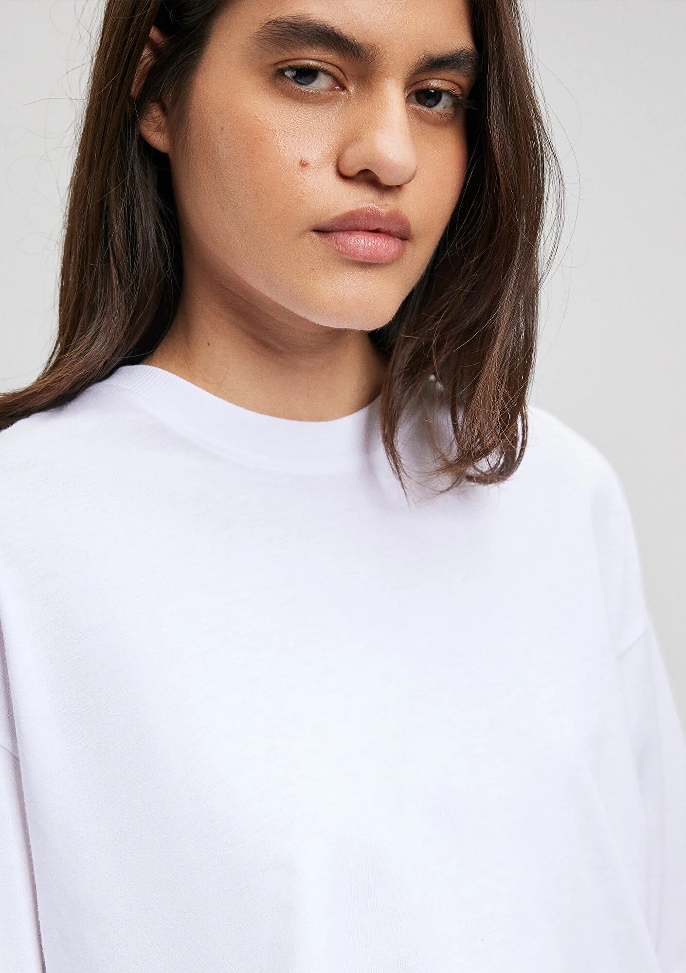 White Basic Crop T-Shirt