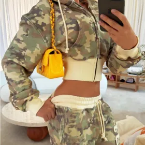 Women's Camouflage Cardigan Long Sleeve Pants Suit.