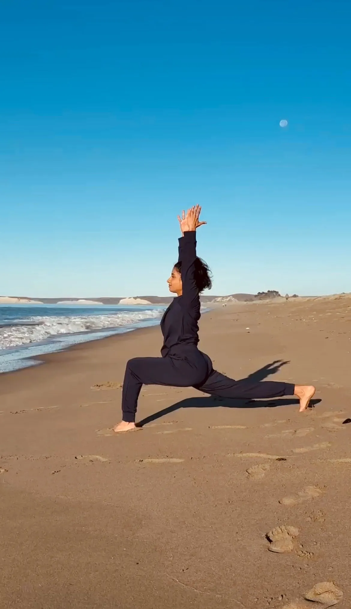 Women's Plain Bamboo Jogger & Pullover Set -Black