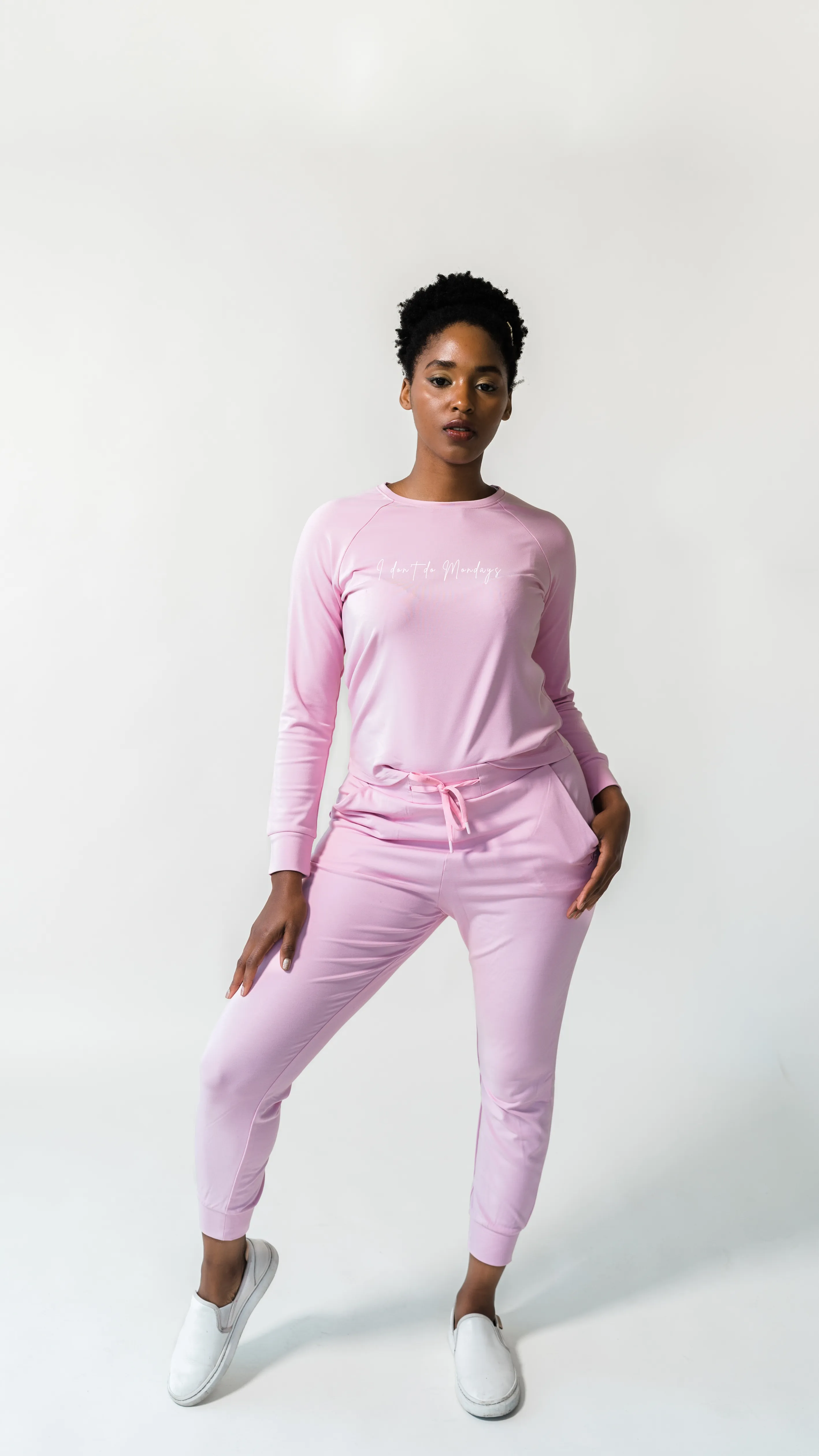 Women's Plain Bamboo Jogger & Pullover Set -Black