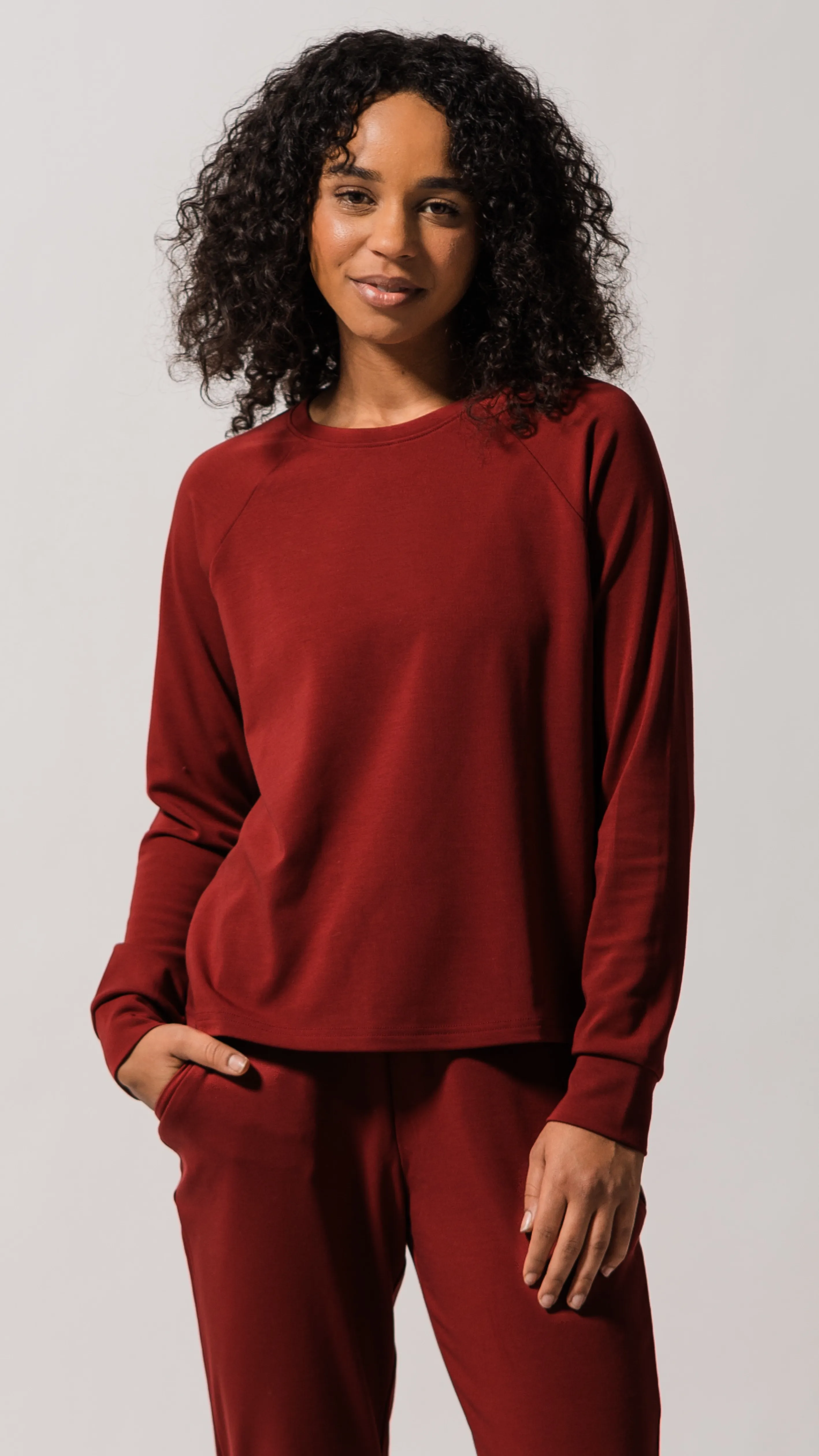 Women's Plain Bamboo Jogger & Pullover Set -Black