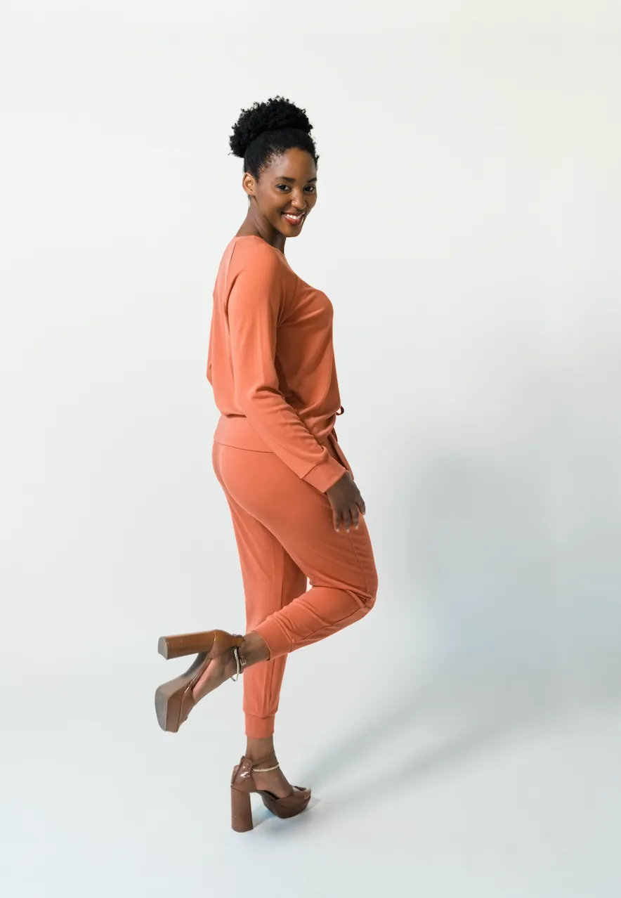 Women's Plain Bamboo Jogger & Pullover Set -Black