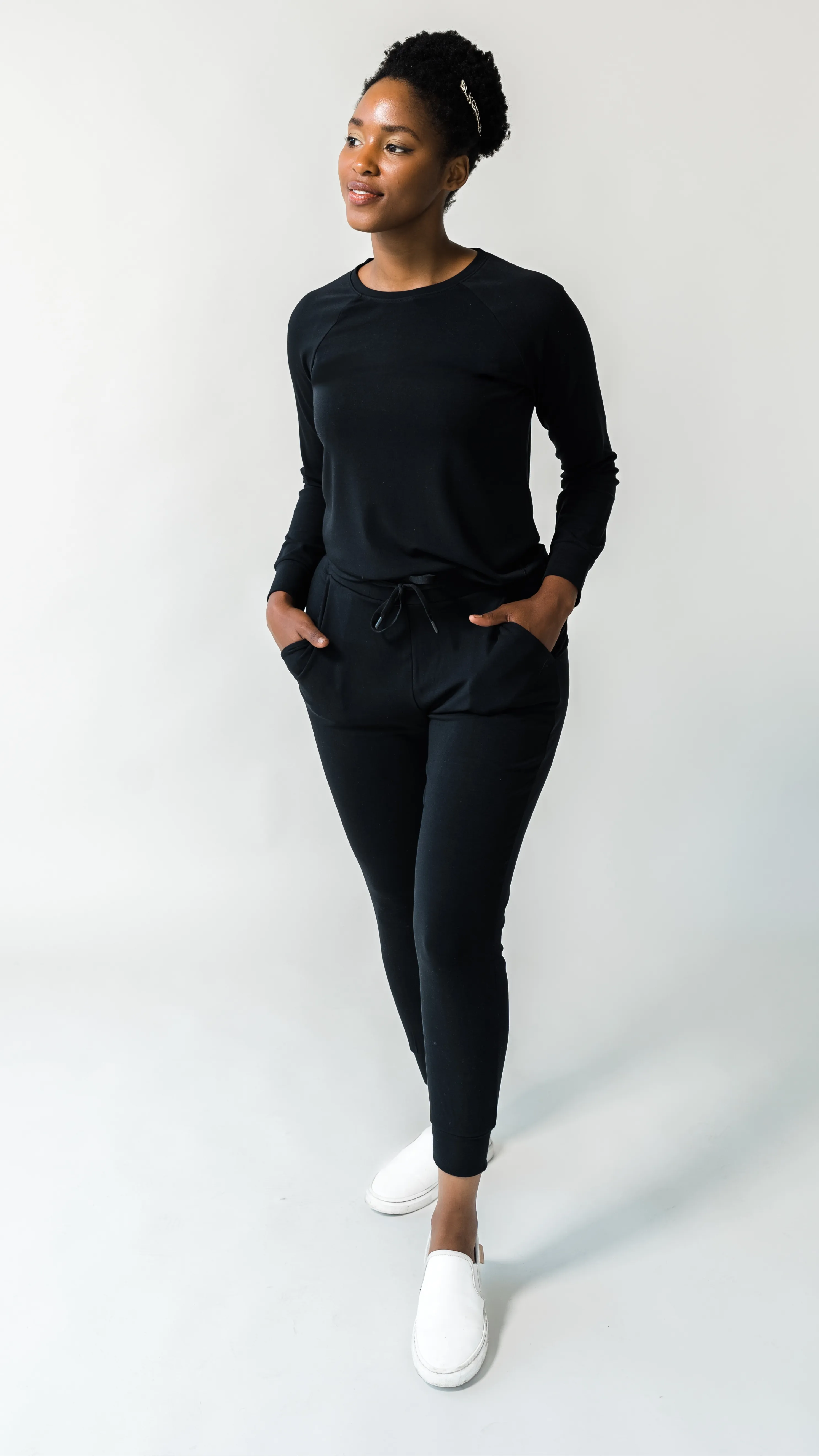 Women's Plain Bamboo Jogger & Pullover Set -White
