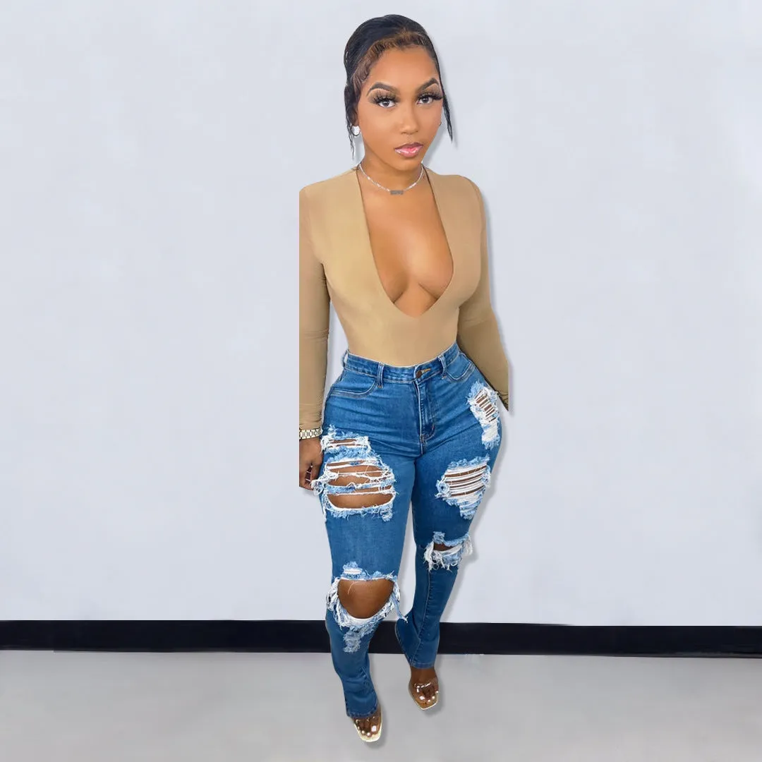Women's Ripped Leisure Jeans.